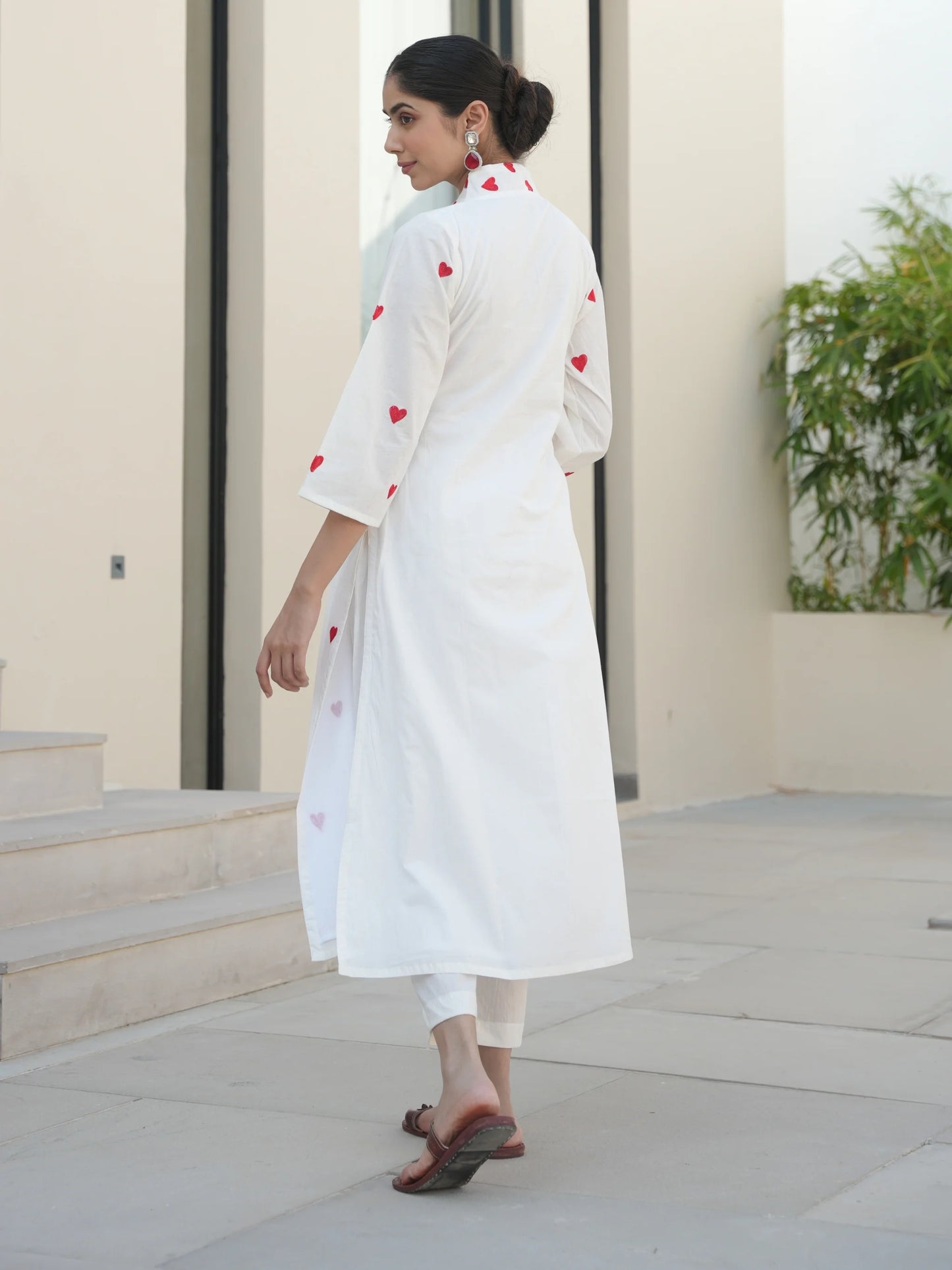 LUV WHITE COTTON HEART EMBROIDERED SUIT SET